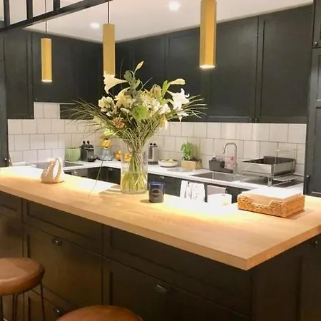 Magnifique Contemporain Vue Canal 150 M2 3 3 Sdb Classé 3 étoiles Appartamento