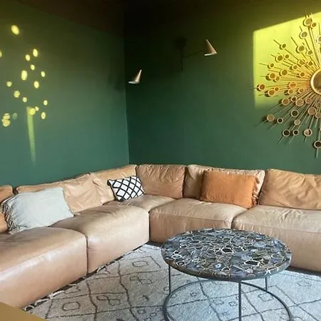 Magnifique Contemporain Vue Canal 150 M2 3 3 Sdb Classé 3 étoiles