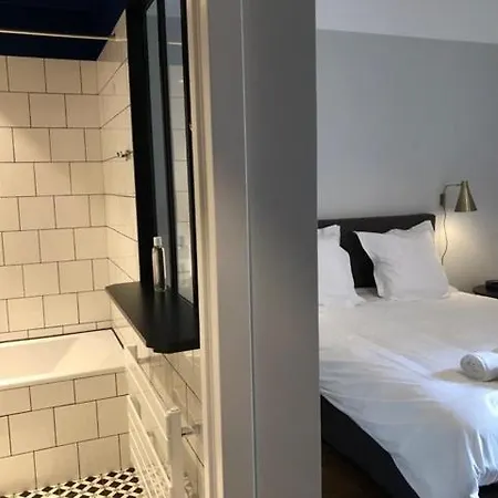 Magnifique Contemporain Vue Canal 150 M2 3 3 Sdb Classé 3 étoiles Sète